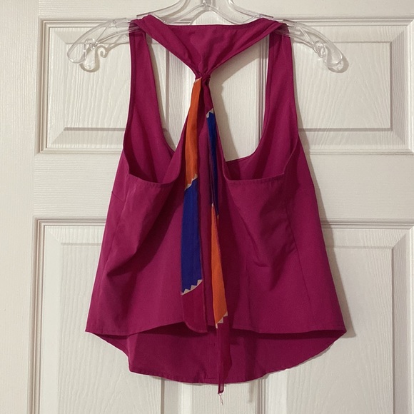 Guess Crop Top - Picture 5 of 5